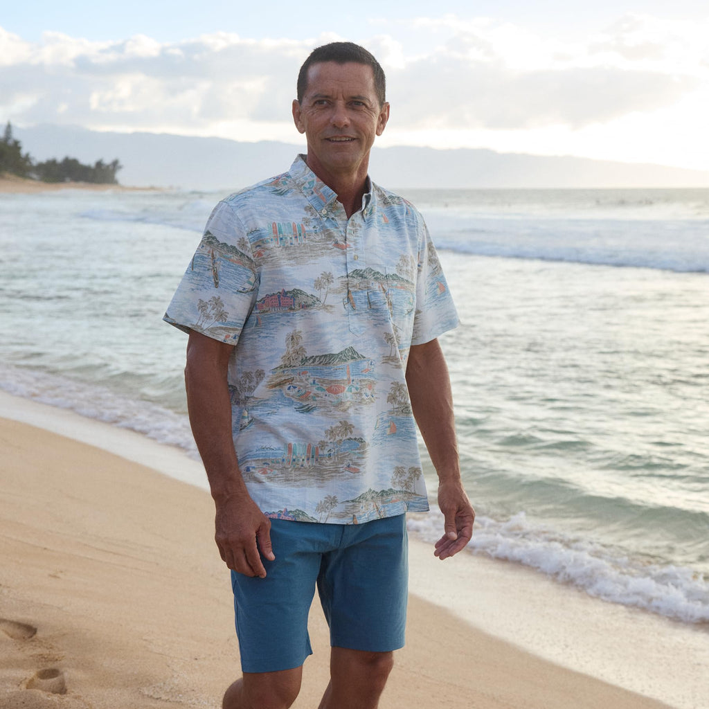 Reyn Spooner Men's Scenic Hawaiian Shirt for Men - Classic Fit Button Front