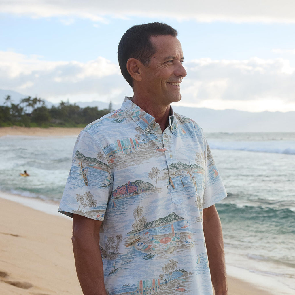 Reyn Spooner Men's Scenic Hawaiian Shirt for Men - Classic Fit Button Front